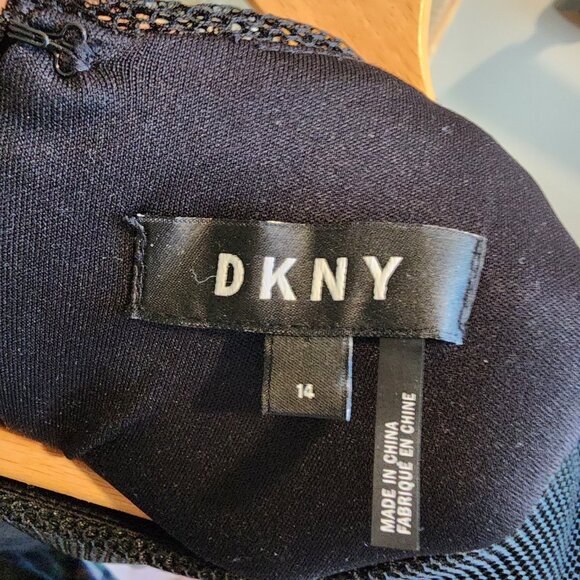 DKNY Black Mesh Fit & Flare Dress with White Leaf Embroidery Size 14 - Picture 7 of 9